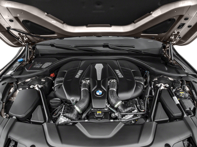 2018 BMW 7 Series 750i xDrive Sedan