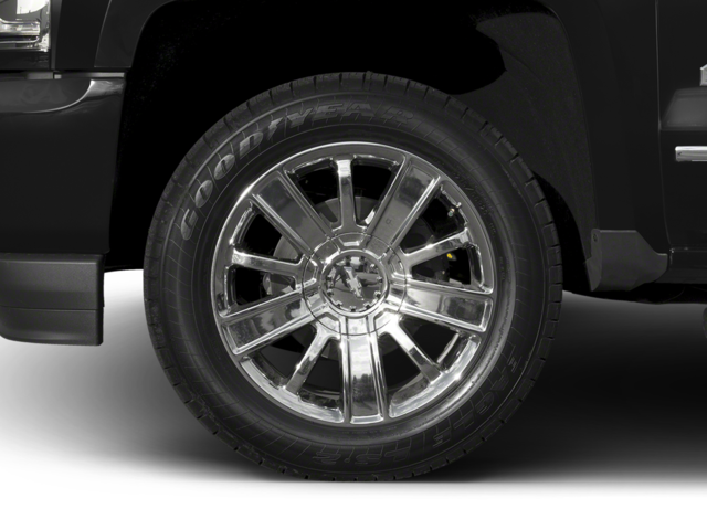 2018 Chevrolet Silverado 1500 4WD Crew Cab 143.5" High Country