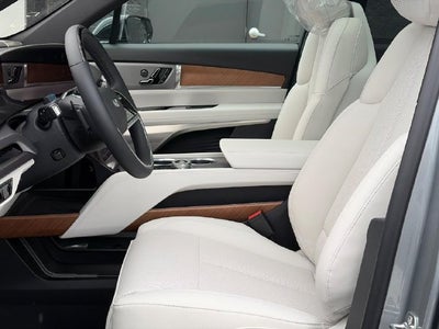 2027 Cadillac VISTIQ Luxury