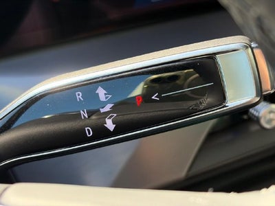 2027 Cadillac VISTIQ Luxury