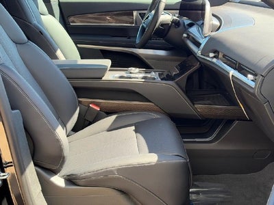 2027 Cadillac VISTIQ Luxury