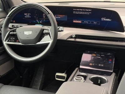 2027 Cadillac VISTIQ Sport