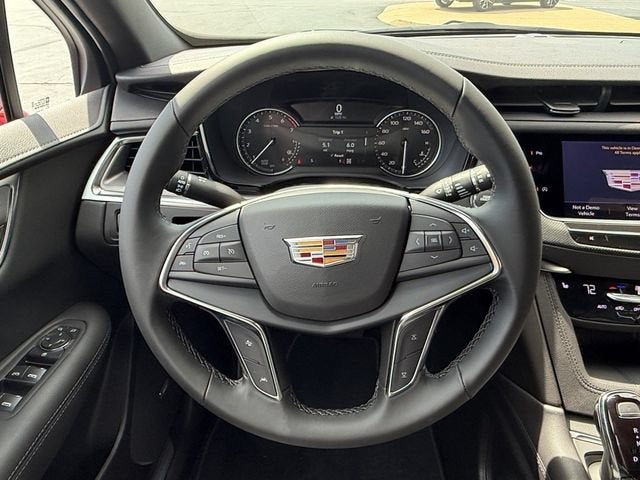 2026 Cadillac XT5 Luxury