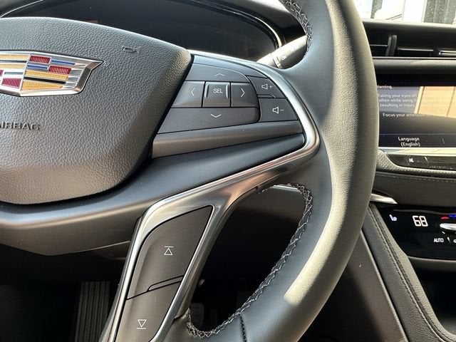 2026 Cadillac XT5 Luxury