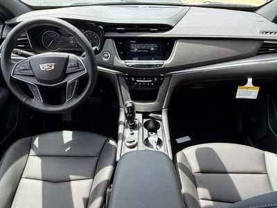 2026 Cadillac XT5 Luxury