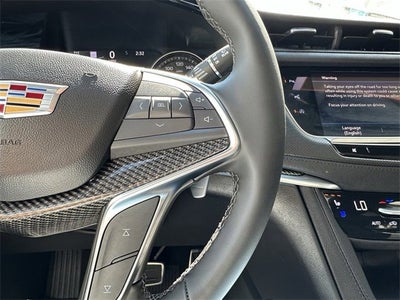 2025 Cadillac XT5 Sport