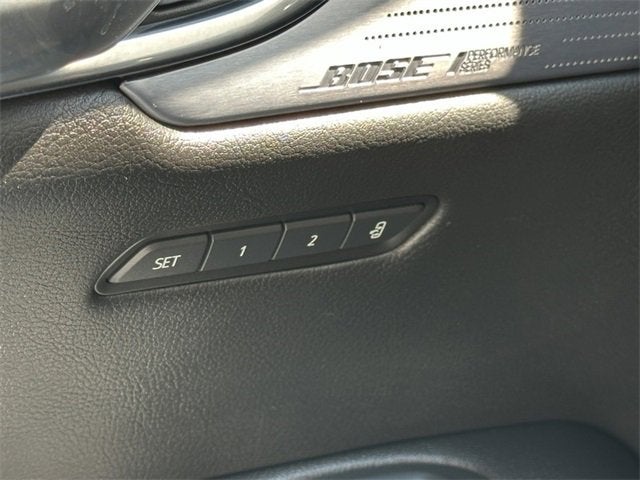 2025 Cadillac XT5 Sport