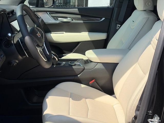 2026 Cadillac XT5 Sport