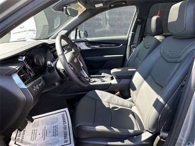 2025 Cadillac XT6 Premium Luxury