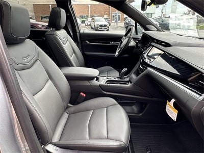 2025 Cadillac XT6 Premium Luxury