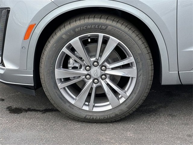 2025 Cadillac XT6 Premium Luxury