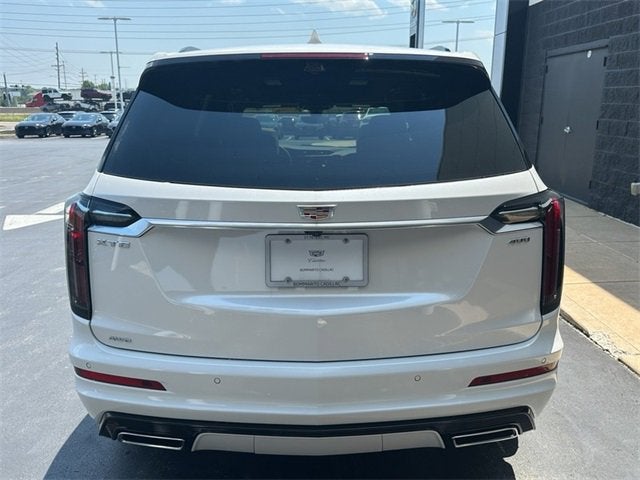 2025 Cadillac XT6 Sport