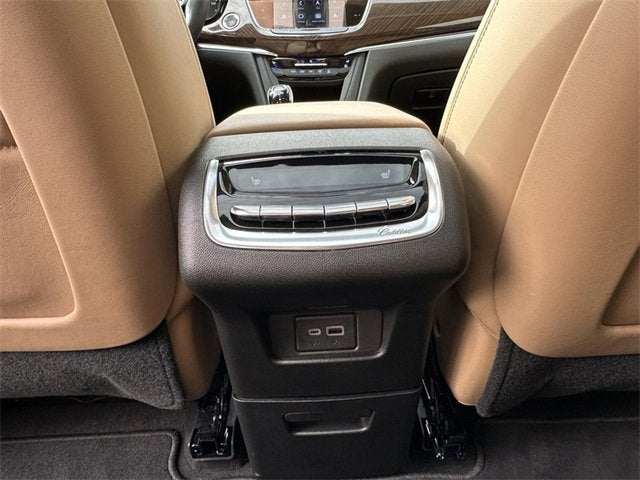 2025 Cadillac XT6 Sport