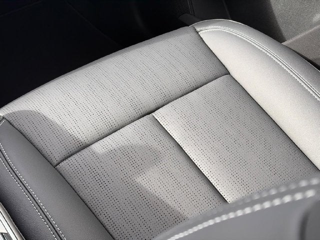 2027 Cadillac LYRIQ Luxury