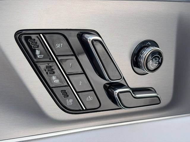 2027 Cadillac LYRIQ Premium Luxury