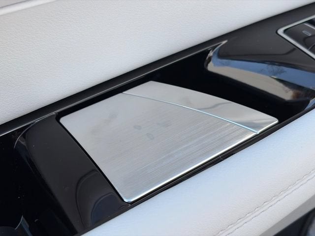 2027 Cadillac LYRIQ Premium Luxury