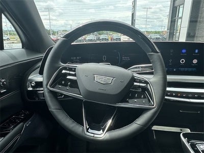 2025 Cadillac LYRIQ Luxury 3