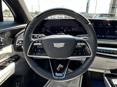 2025 Cadillac LYRIQ Luxury 3