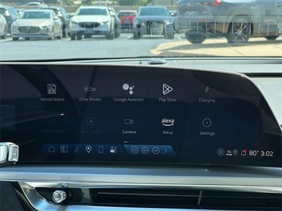 2025 Cadillac LYRIQ Luxury 3