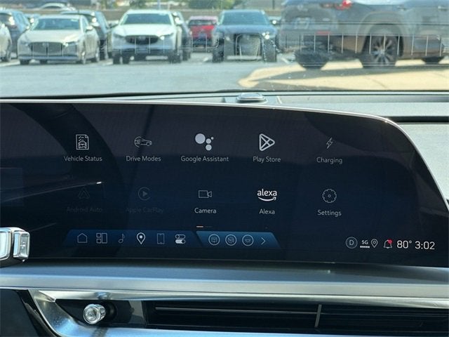 2025 Cadillac LYRIQ Luxury 3