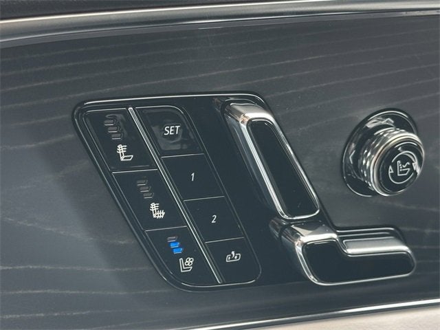 2025 Cadillac LYRIQ Sport 2