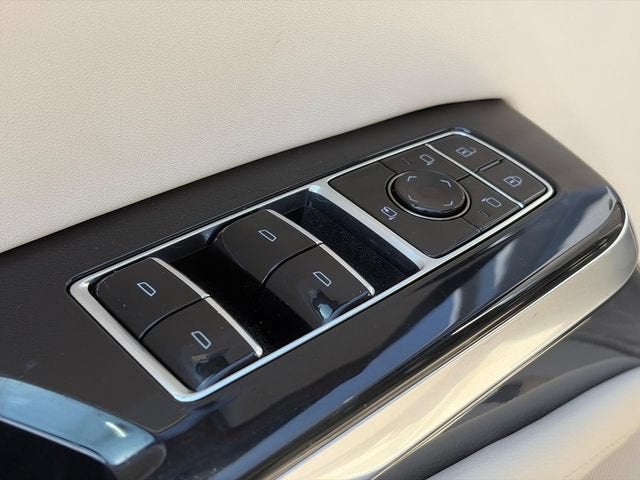 2026 Cadillac Escalade Platinum Luxury