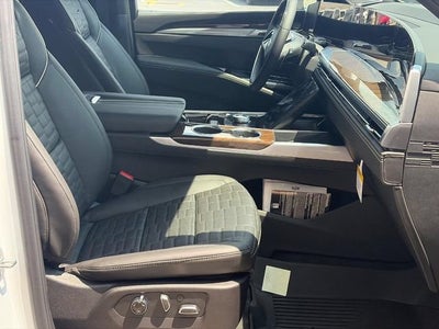 2026 Cadillac Escalade ESV Platinum Sport