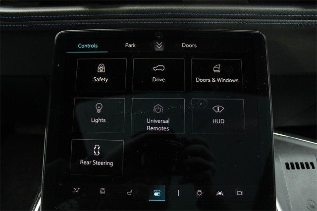 2025 Cadillac ESCALADE IQ Luxury 1