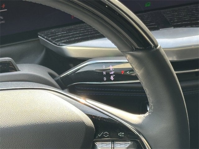 2025 Cadillac ESCALADE IQ Luxury 1