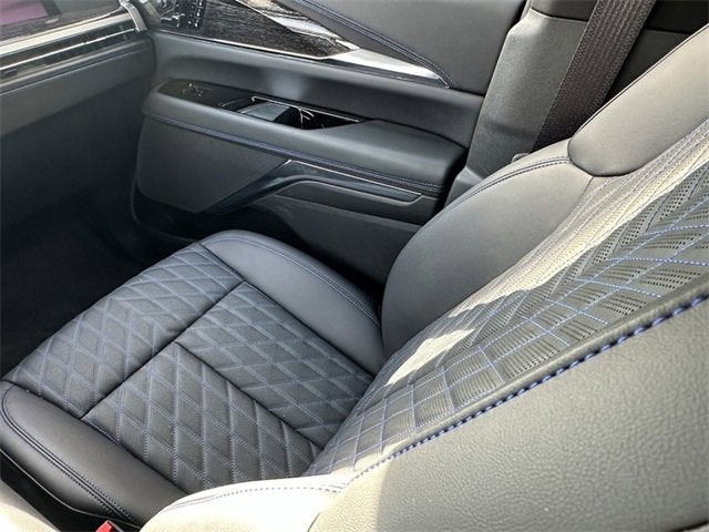 2025 Cadillac ESCALADE IQ Luxury 1