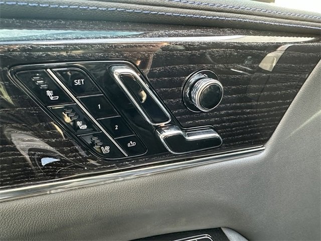 2025 Cadillac ESCALADE IQ Luxury 1