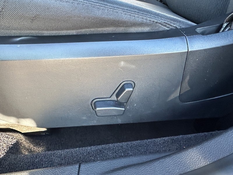 2013 Chrysler 200 4dr Sdn Touring