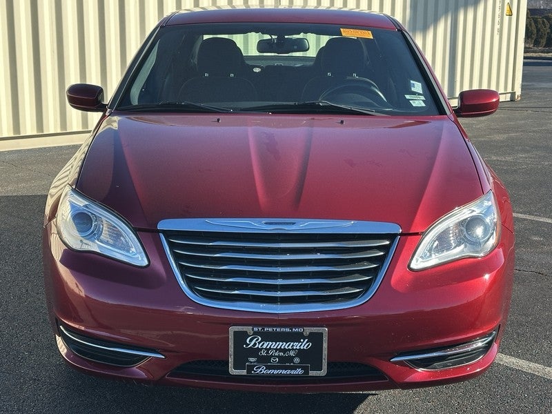 2013 Chrysler 200 4dr Sdn Touring