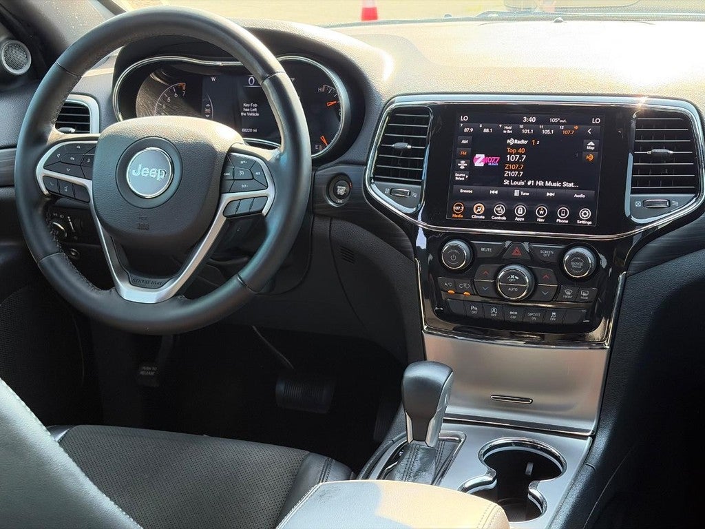 2021 Jeep Grand Cherokee Laredo X 4x4