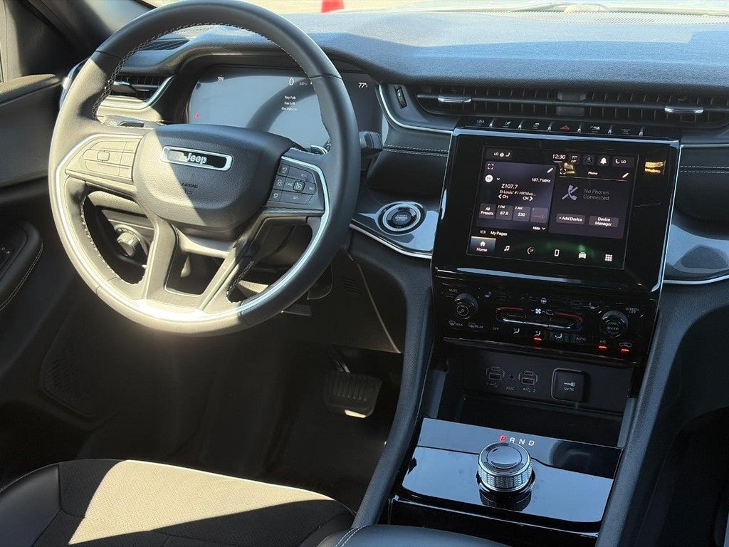 2023 Jeep Grand Cherokee L Altitude 4x4