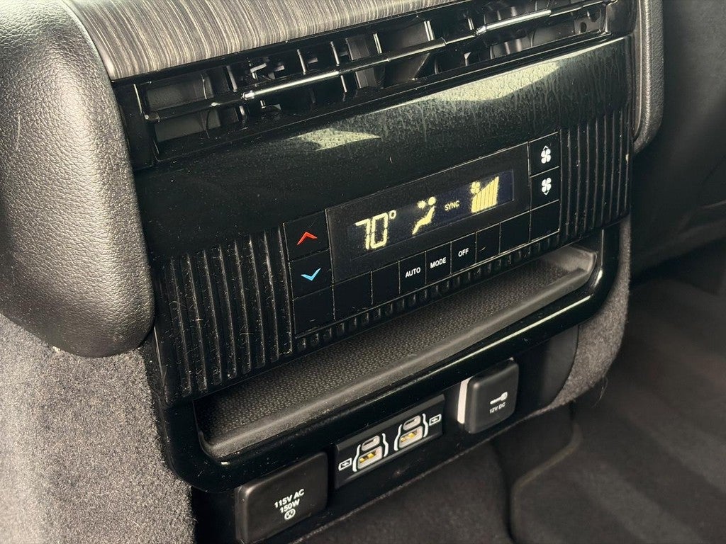 2024 Jeep Wagoneer L Series II 4x4