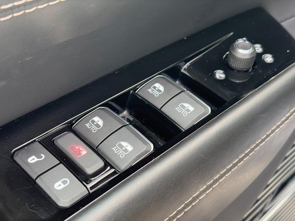 2024 Jeep Grand Wagoneer L Series II 4x4