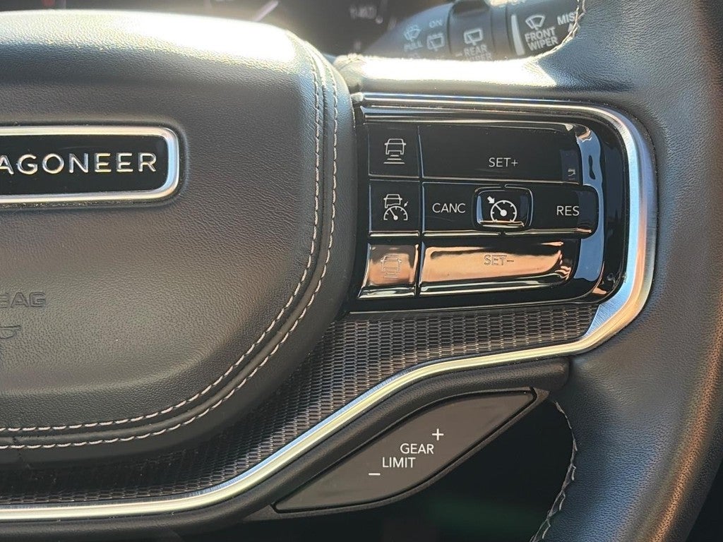2024 Jeep Grand Wagoneer L Series II 4x4