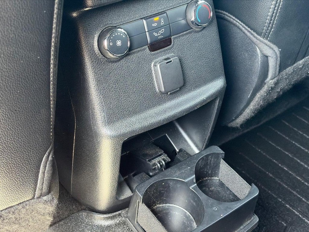 2016 Ford Explorer 4WD 4dr XLT