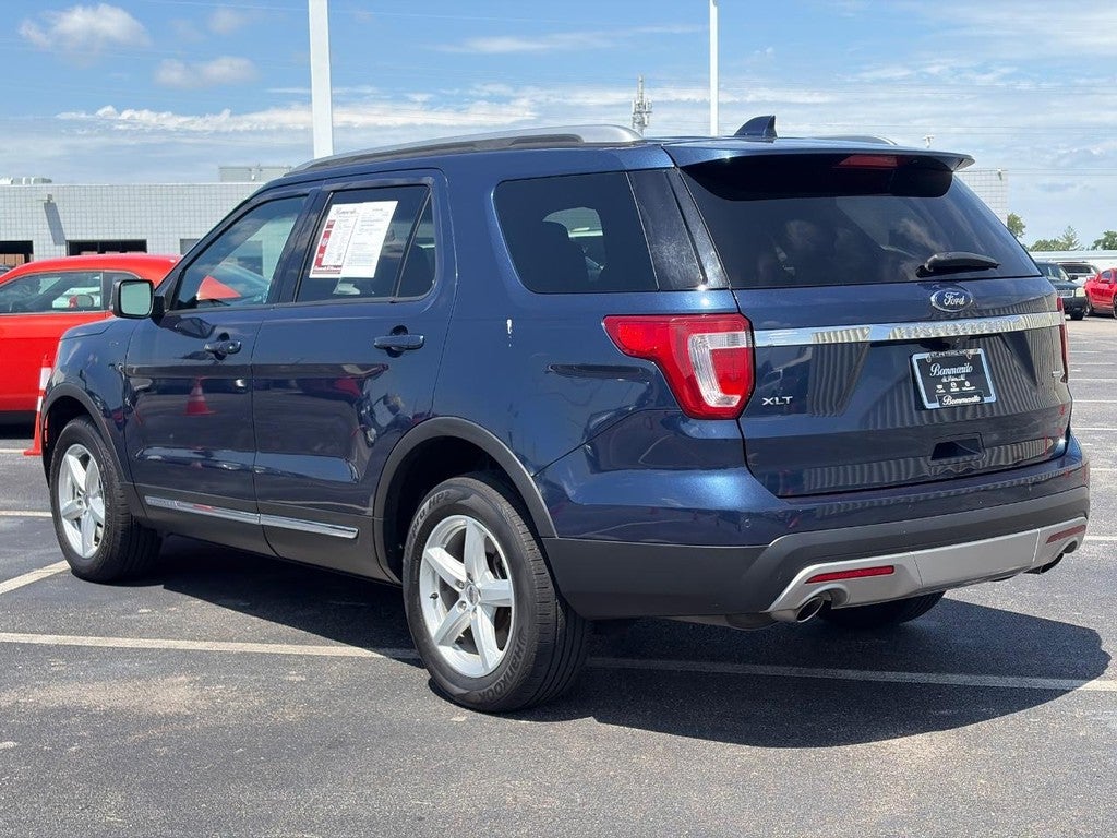 2016 Ford Explorer 4WD 4dr XLT