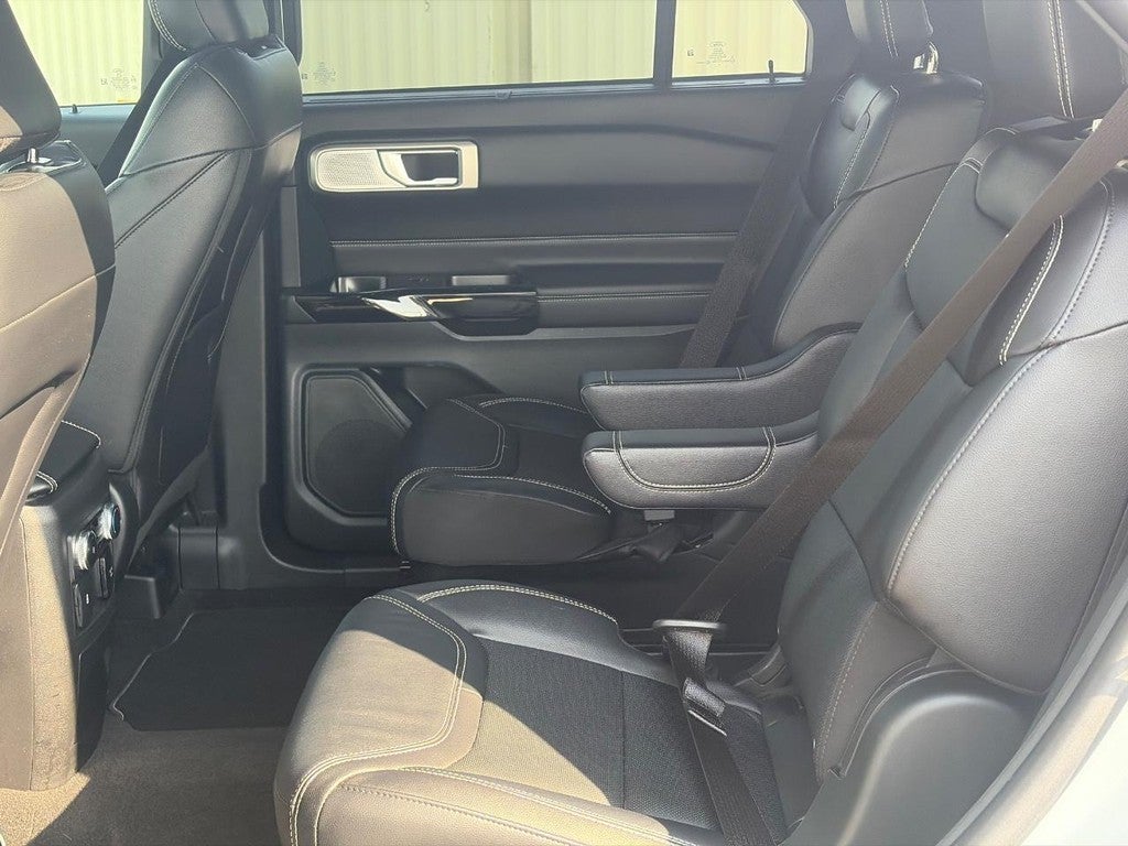 2023 Ford Explorer ST 4WD