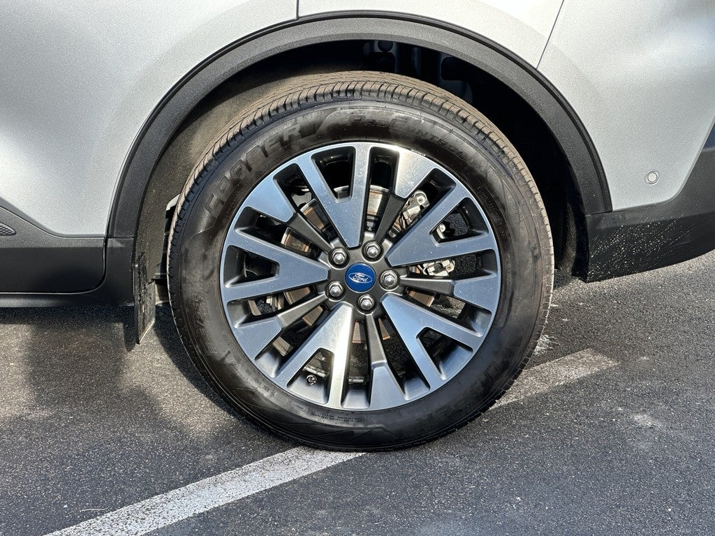 2020 Ford Escape Titanium AWD