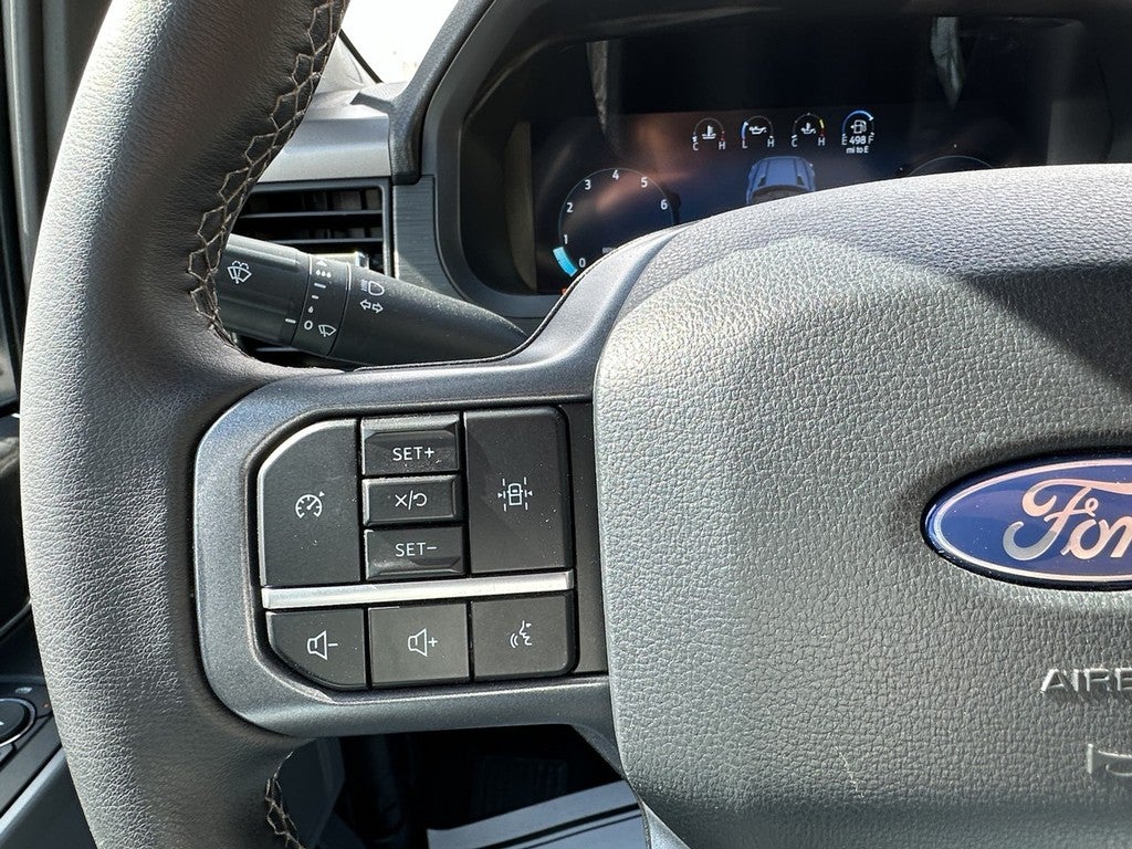 2025 Ford F-150 XLT 4WD SuperCrew Box