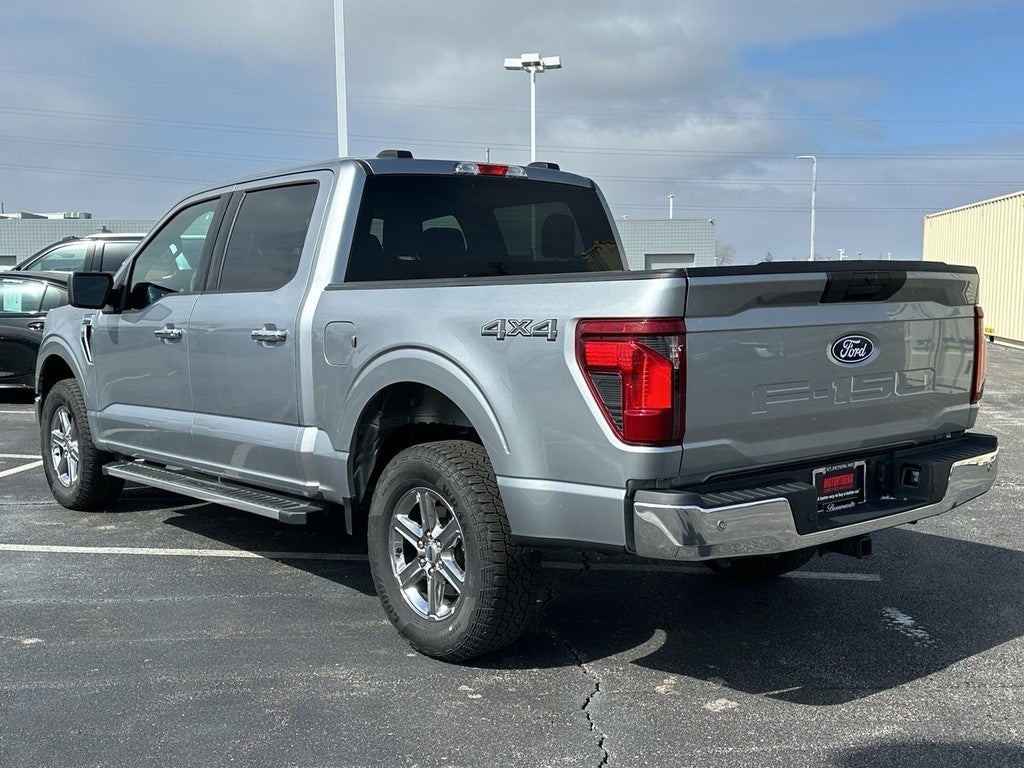 2025 Ford F-150 XLT 4WD SuperCrew Box