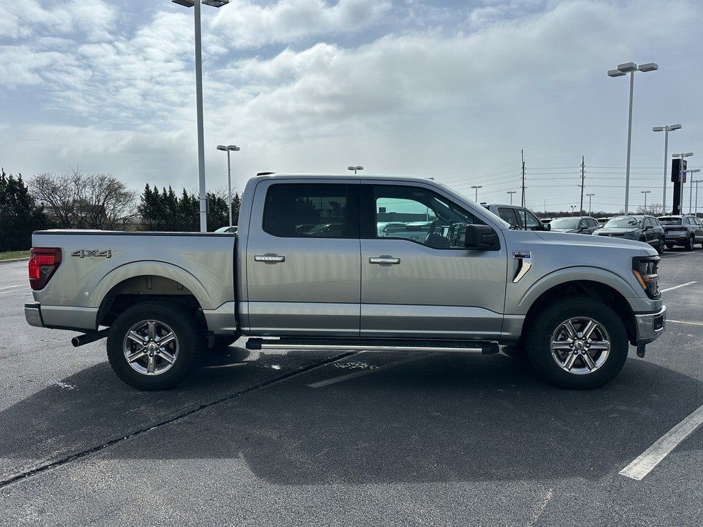 2025 Ford F-150 XLT 4WD SuperCrew Box