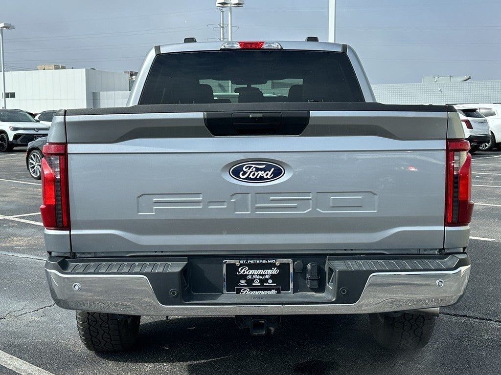 2025 Ford F-150 XLT 4WD SuperCrew Box