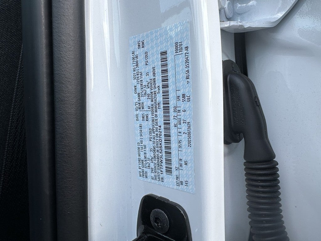 2025 Ford F-150 XLT 4WD SuperCrew Box