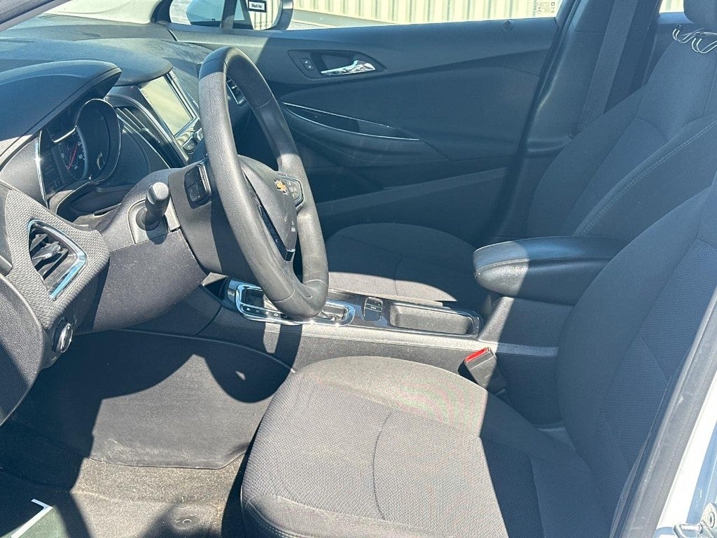 2017 Chevrolet Cruze 4dr Sdn 1.4L LT w/1SD