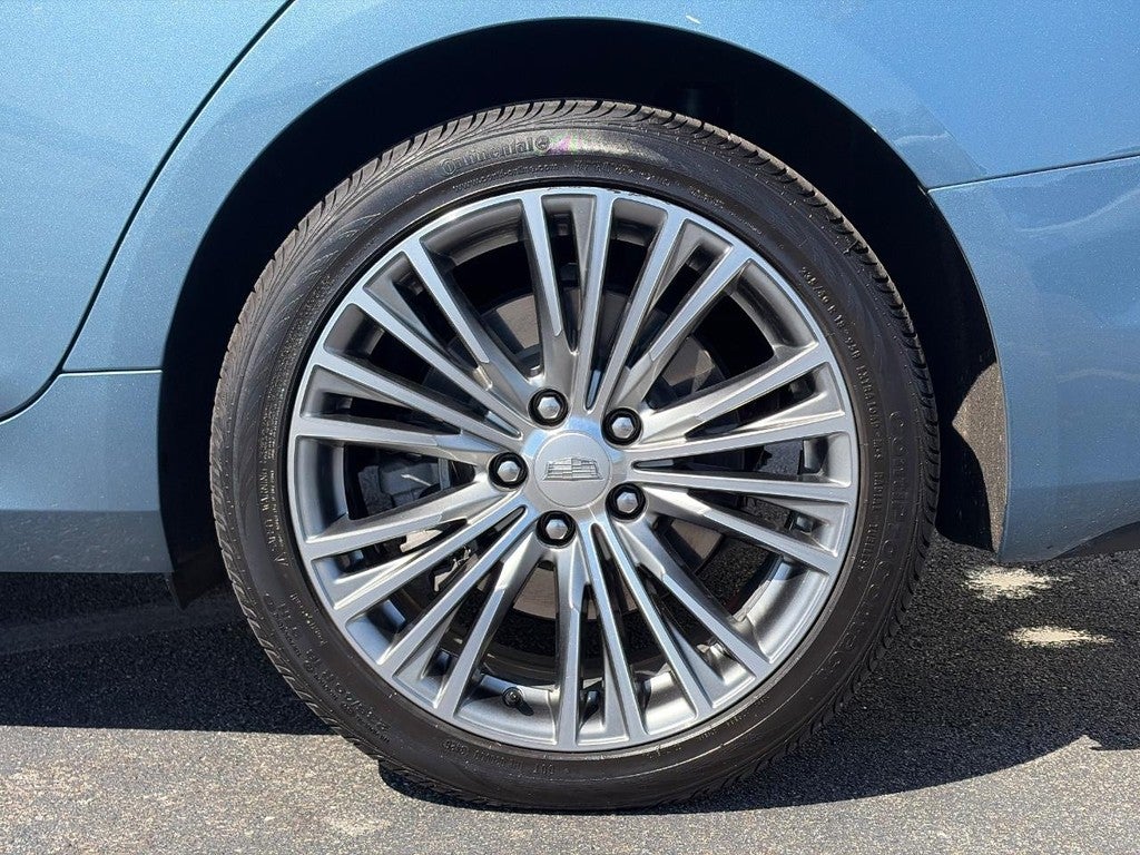 2023 Cadillac CT4 4dr Sdn Premium Luxury