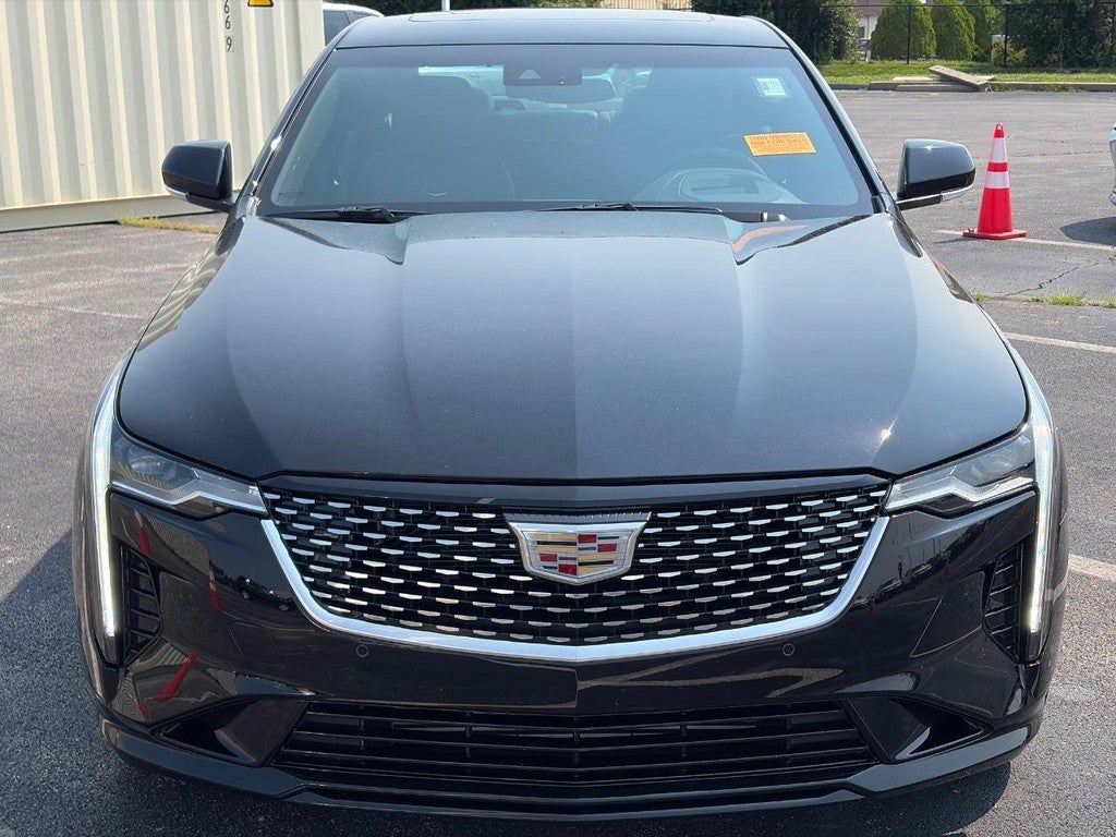 2024 Cadillac CT4 4dr Sdn Premium Luxury